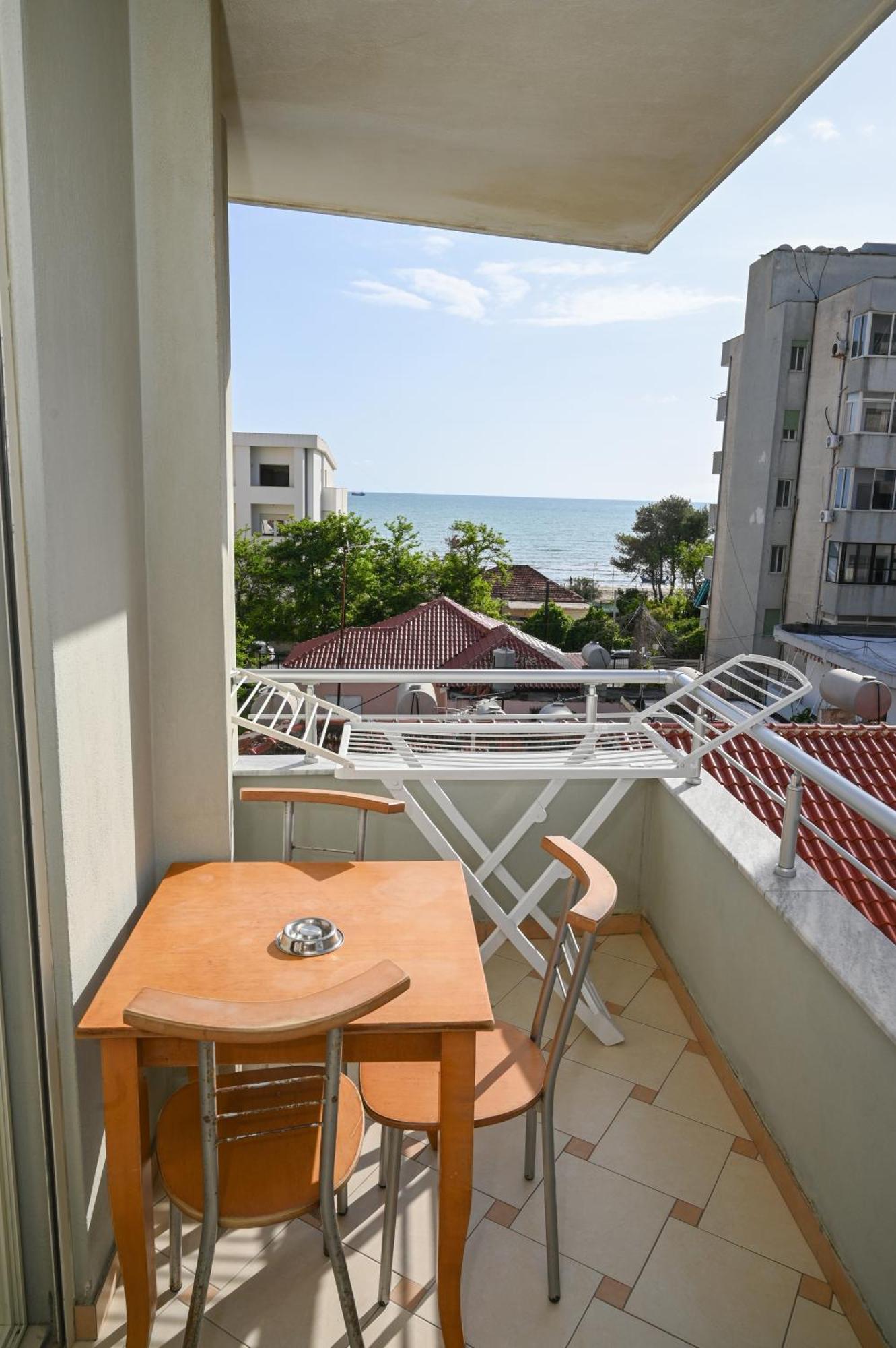 Hotel Vila Emes Durrës Chambre photo