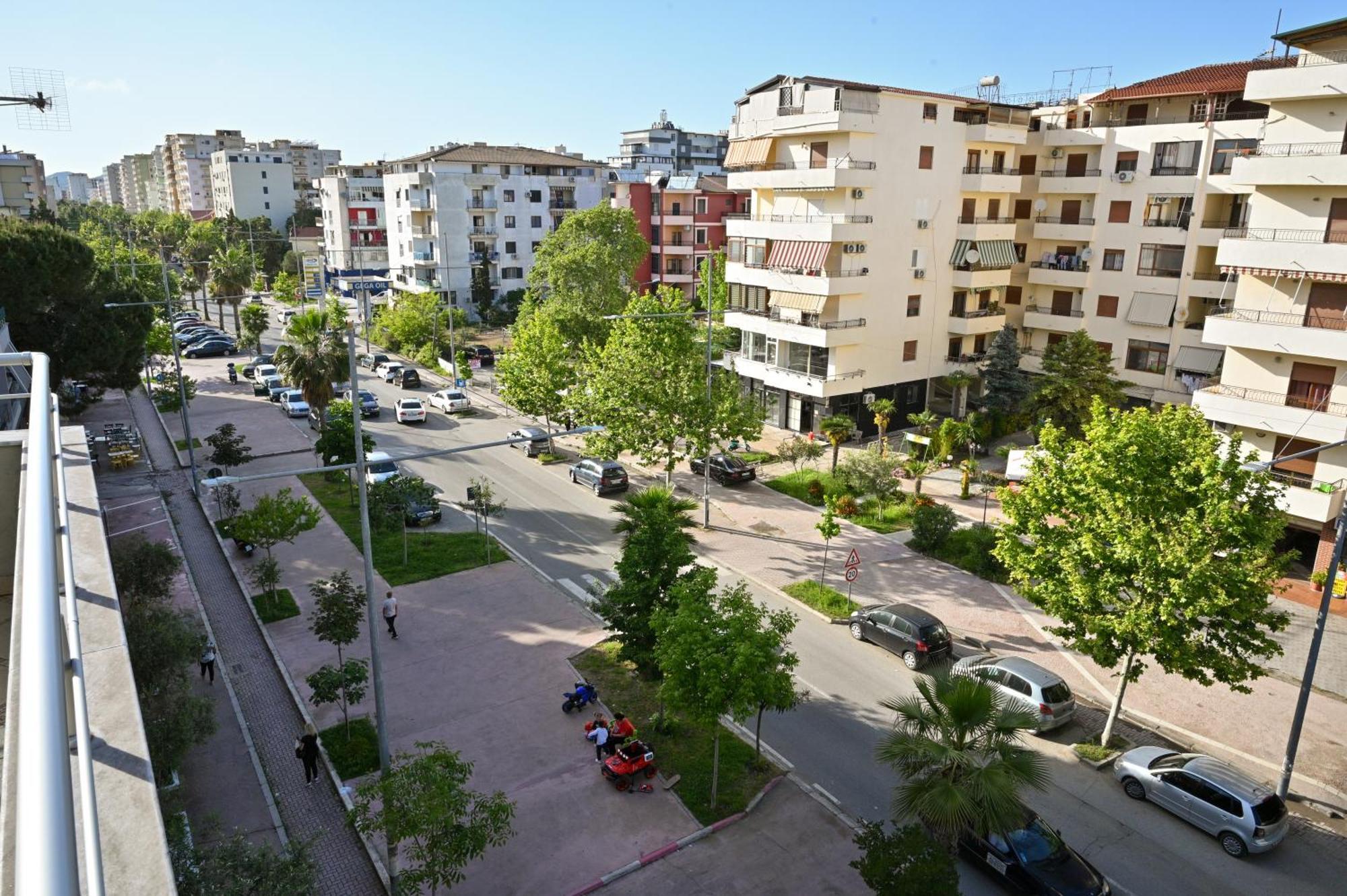 Hotel Vila Emes Durrës Extérieur photo