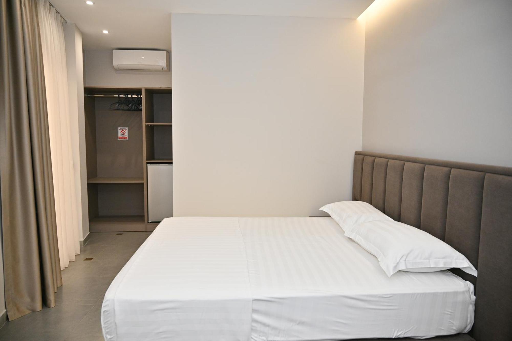 Hotel Vila Emes Durrës Extérieur photo