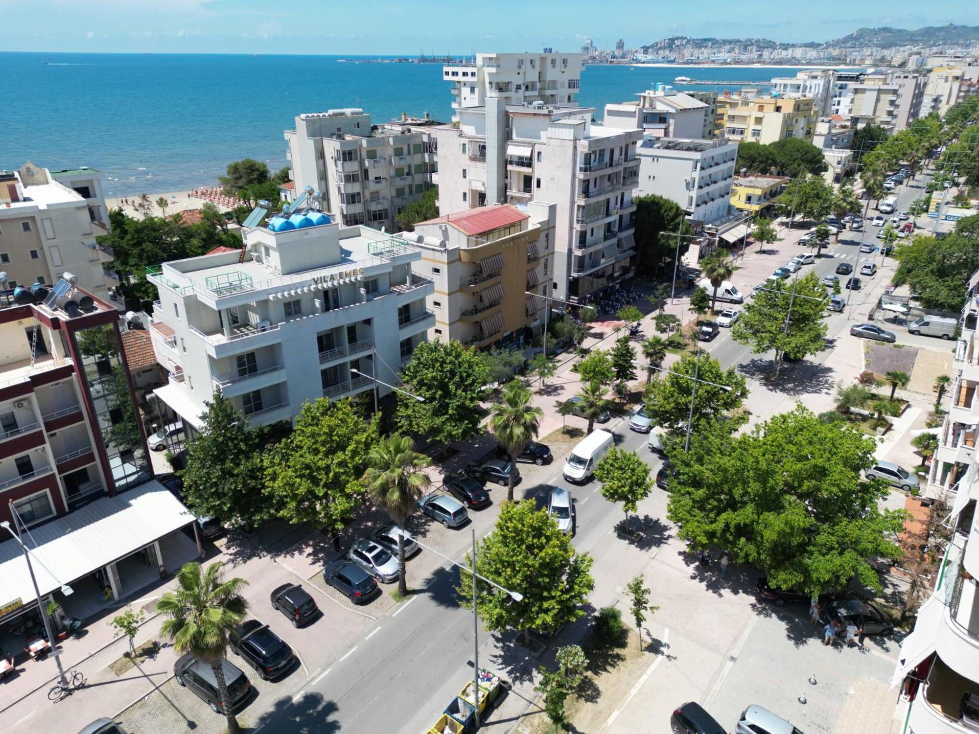 Hotel Vila Emes Durrës Extérieur photo
