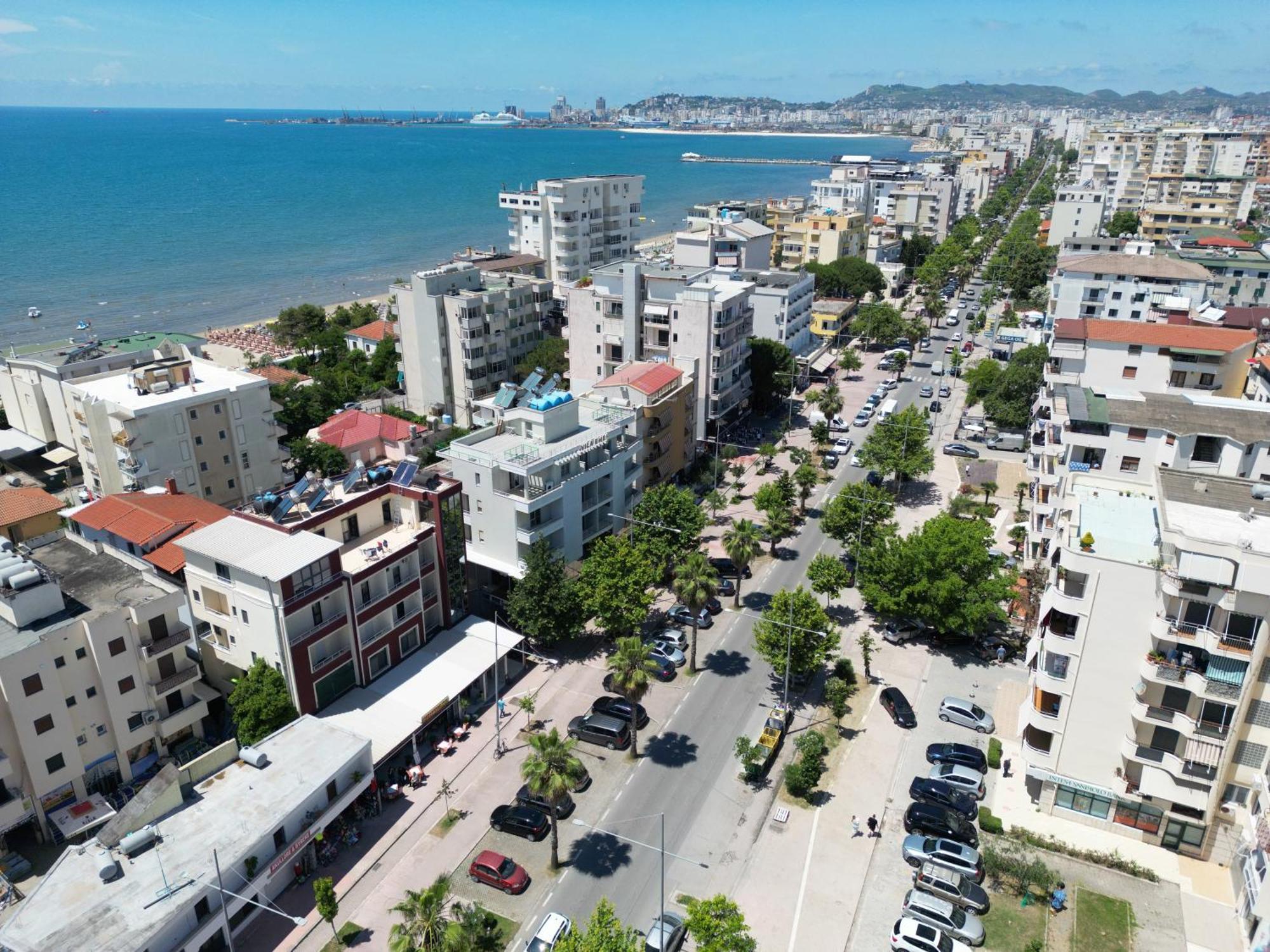 Hotel Vila Emes Durrës Extérieur photo
